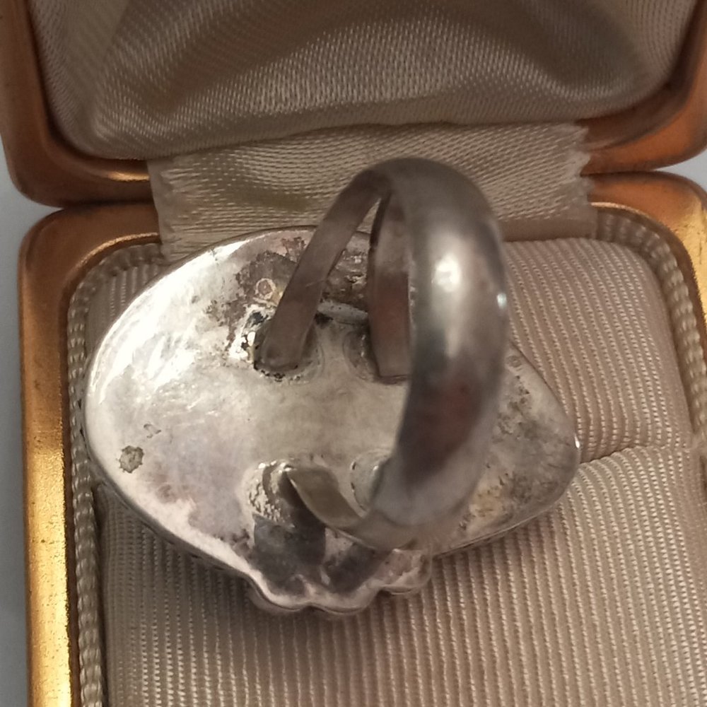 Vintage Silver Ring Large Turquoise Gemstone - image 4